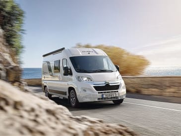 Unterwegs mit dem Van 4x4 von Touring Cars
