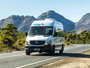 Unterwegs mit dem 2 Bett Camper ST von Cheapa Campa Australien