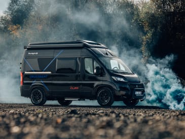 CROSSRENT Adventurer Series