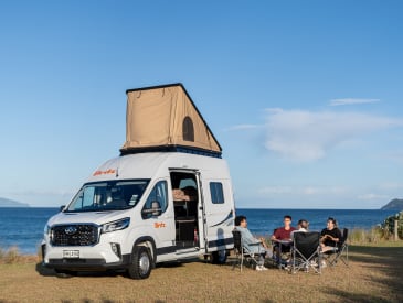 Voyager mit Aufstelldach von Britz Neuseeland