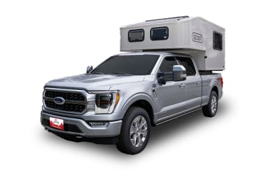 Front und Seitenansicht des Truck Camper Scout von Fraserway RV Kanada