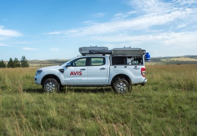 In der Natur mit dem Luxury Family & Group Safari N Camper von Avis Afrika