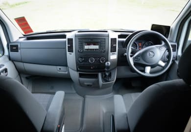 Fahrerkabine des MAX 4-Bett Wohnmobil von Pacific Horizon, Neuseeland