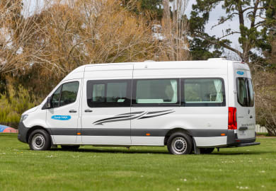 Seitenansicht des 2 Bett Camper von Cheapa Neuseeland