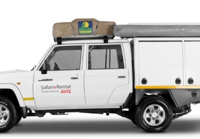 Seitenansicht des Luxury Safari Camper C von Avis Afrika