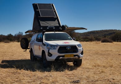 Das Solarpanel des Toyota Hilux 2 Luxury von Africar