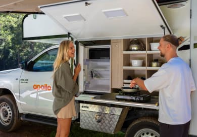 Außenküche des Adventure Camper 4 WD von Apollo Australien