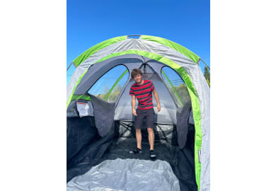 Road Camper Truck mit Zelt