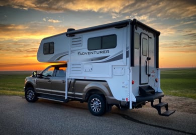 Fraserway RV Truck Camper Slide-Dinette