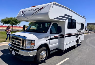 Road Camper C - Medium