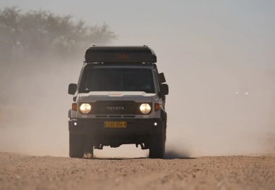 AfriCar Toyota Landcruiser 4x4 ACG 4P