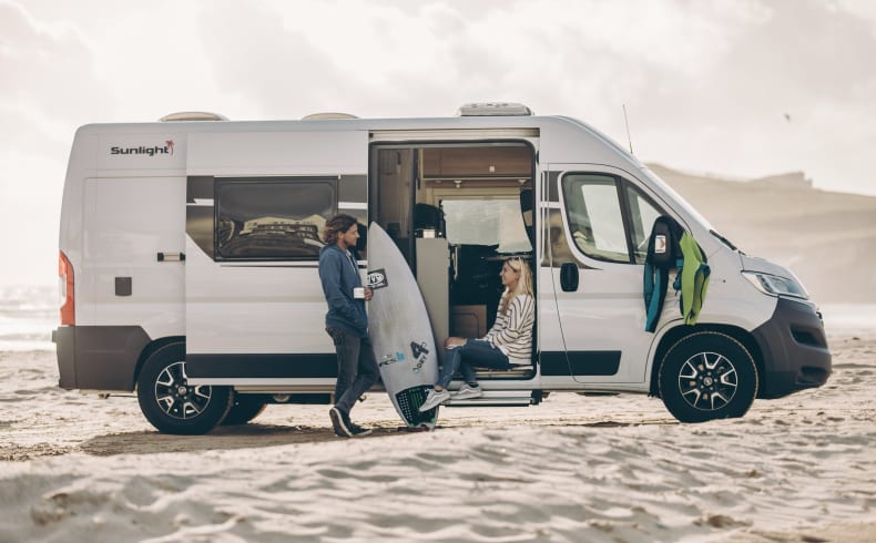 Am Meer mit dem Urban Plus von McRent Finland
