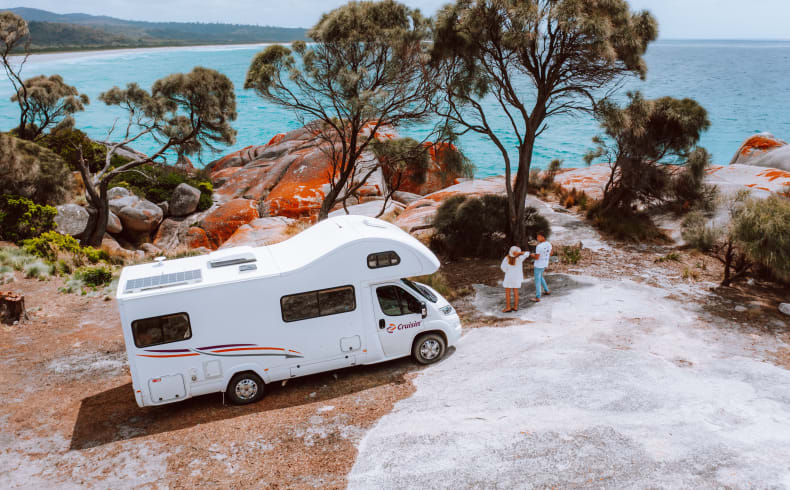 Unterwegs am Meer mit dem 4-Bett Deluxe von Cruisin Australien