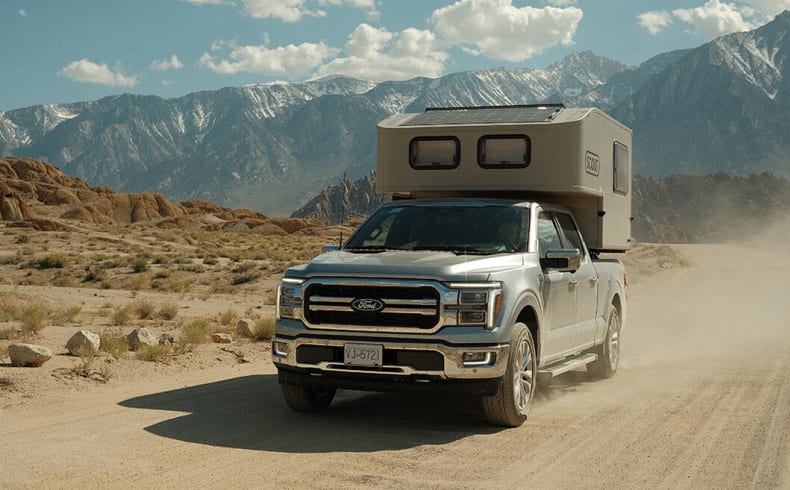 Fahrt im Truck Camper Scout von Fraserway RV Kanada