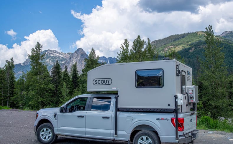 Unterwegs mit dem Scout Adventure Truck 4×4 Silver von GoNorth